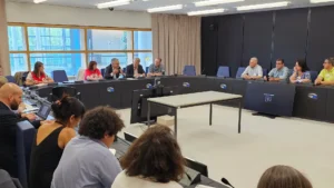 EOK pripravuje na jeseň protesty a upozorňuje na riziká deregulácie v Európe